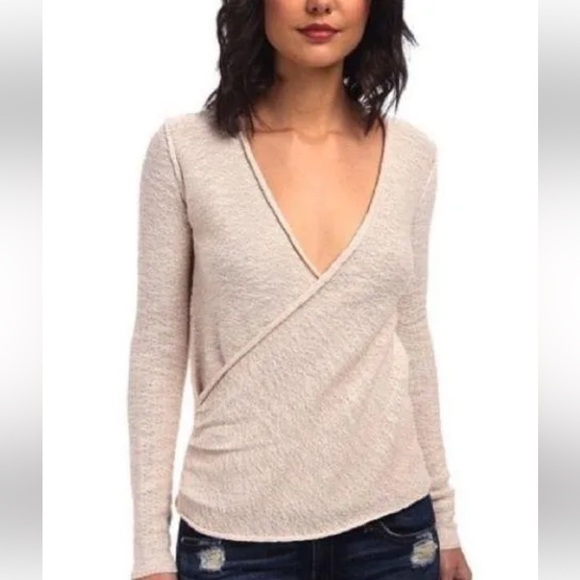 Free People Cream Gotham Faux Wrap Long Sleeve Textured Sweater Size XS - Picture 1 of 6